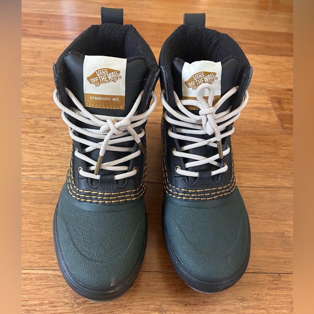 Vans MTE Boots